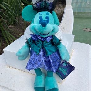 minnie mouse haunted mansion plush